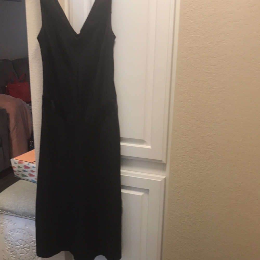 Lauren Ralph Lauren black 100% silk dress - Picture 2 of 10